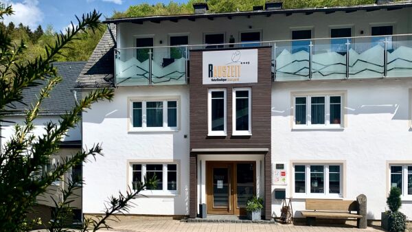 NaturBoutique Hotel RAUSZEIT, Willingen (Upland) NaturBoutique Hotel RAUSZEIT, Willingen (Upland)